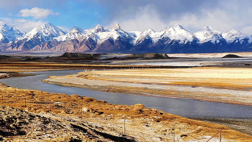 倍杰特成功競(jìng)得新疆阿克陶縣大型多金屬礦探礦權(quán)，拓展西昆侖資源版圖